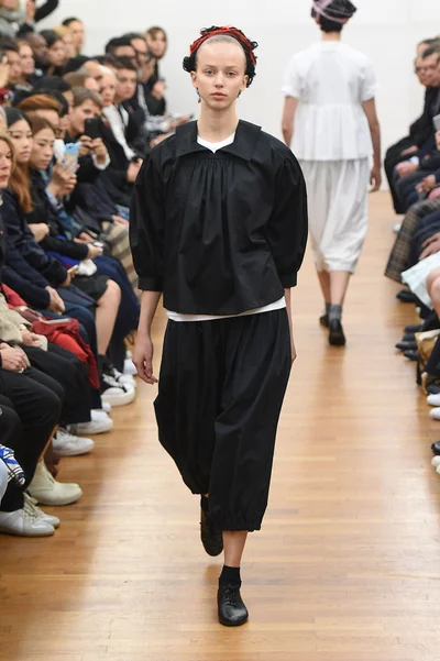 Look 11